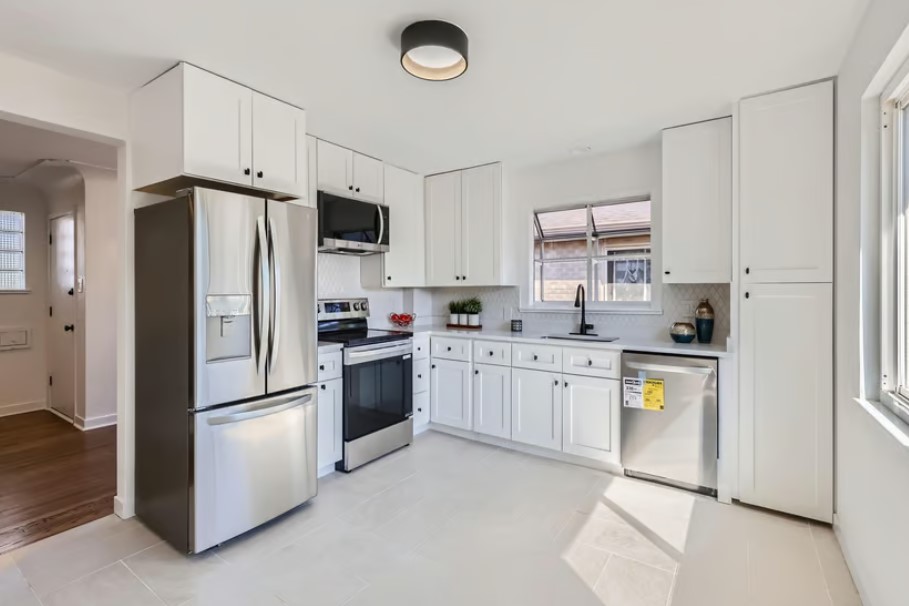 Charming Brick Half Duplex in Northeast Park Hill